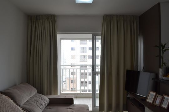 Sala de apartamento à venda com 2 quartos, 58m² em Jardim Atlântico, Goiânia