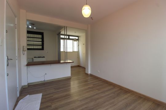 Sala de apartamento para alugar com 1 quarto, 43m² em Indianópolis, São Paulo