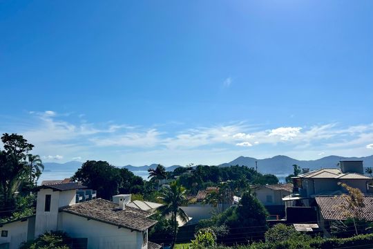 Vista de casa para alugar com 4 quartos, 289m² em Centro, Florianópolis