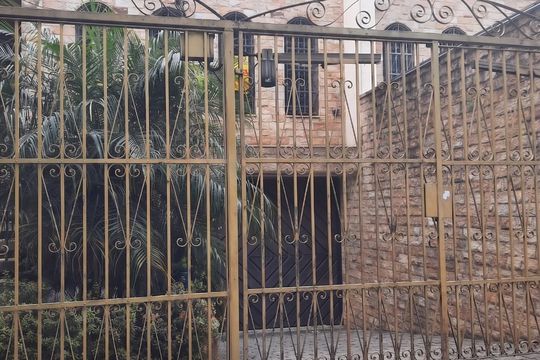 Casa à venda com 3 quartos, 400m² em Jardim Analia Franco, São Paulo