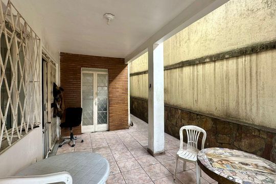 Varanda  de casa à venda com 3 quartos, 135m² em Padre Eustáquio, Belo Horizonte