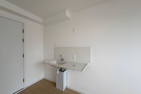 Cozinha de kitnet/studio para alugar com 1 quarto, 17m² em Freguesia do Ó, São Paulo
