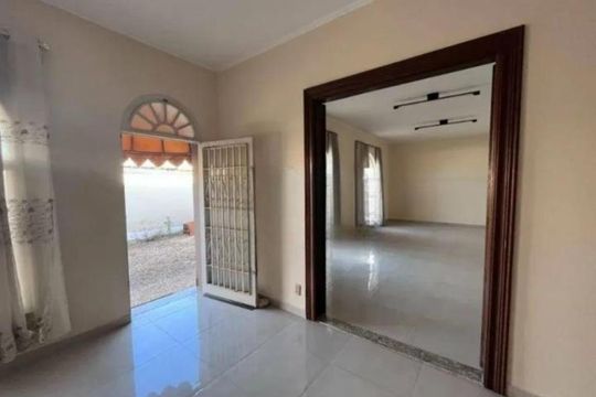 Sala de casa à venda com 4 quartos, 450m² em Jardim Nossa Senhora Auxiliadora, Campinas