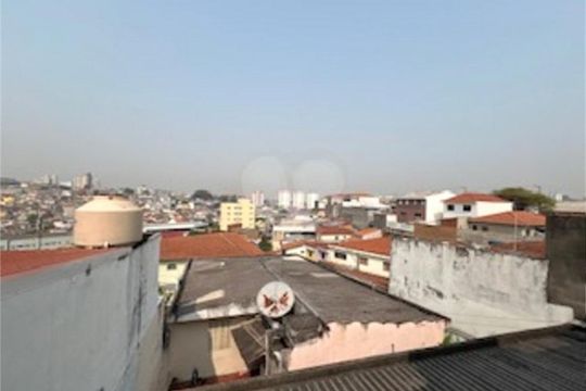 Casa à venda com 3 quartos, 250m² em Vila Romero, São Paulo