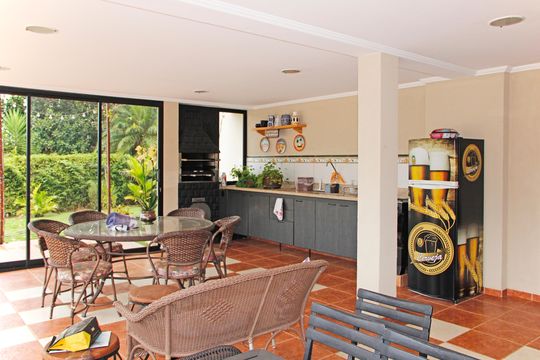 Casa de Condomínio para alugar com 5 quartos, 280m² em Jardim Bosque das Araras, Vinhedo