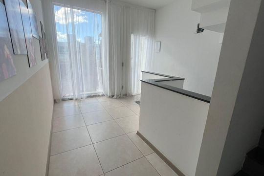 Sala de casa para alugar com 5 quartos, 304m² em Aeroporto, Juiz de Fora