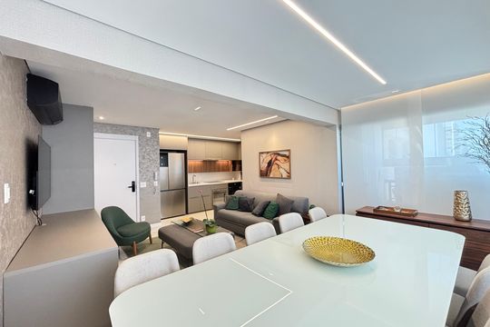 Sala de apartamento à venda com 2 quartos, 61m² em Planalto Paulista, São Paulo