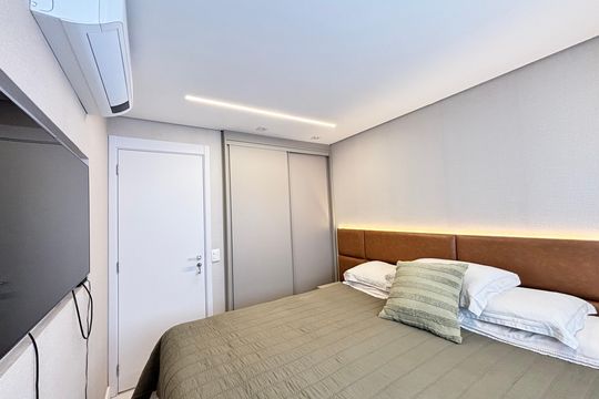 Suíte 2 de apartamento à venda com 2 quartos, 61m² em Planalto Paulista, São Paulo