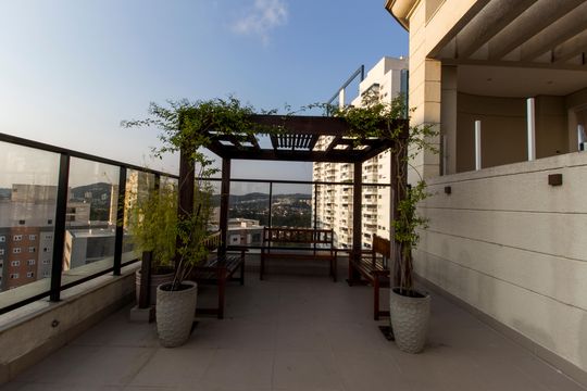 Área comum de apartamento para alugar com 2 quartos, 86m² em Alphaville Empresarial, Barueri