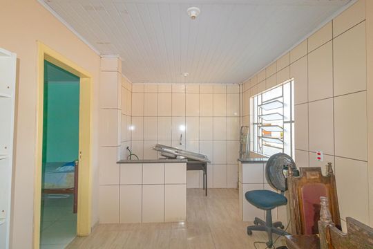 Cozinha de apartamento para alugar com 2 quartos, 55m² em Niterói, Canoas