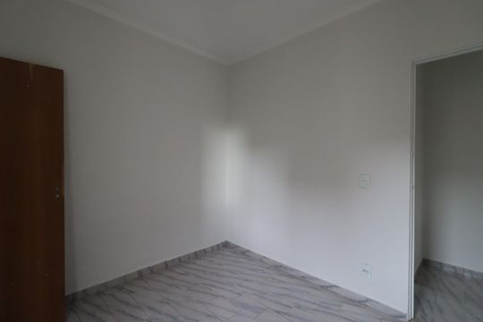 Quarto 2 de apartamento para alugar com 2 quartos, 72m² em Jardim Macedo, Ribeirão Preto