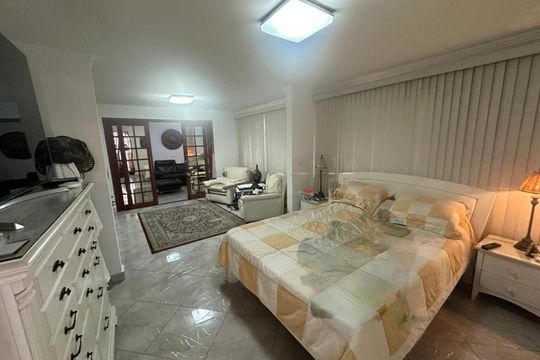 Foto 12 de casa para alugar com 3 quartos, 650m² em Vila Guilherme, São Paulo