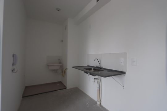 Cozinha de apartamento à venda com 2 quartos, 37m² em Vila Independencia, São Paulo