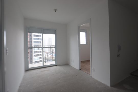 Sala de apartamento à venda com 2 quartos, 37m² em Vila Independencia, São Paulo