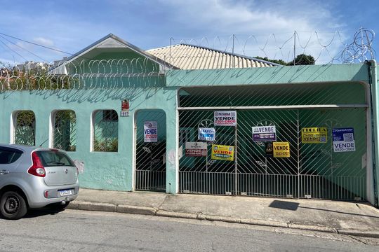 Fachada de casa à venda com 3 quartos, 185m² em Butantã, São Paulo