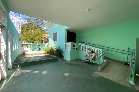 Garagem de casa à venda com 3 quartos, 185m² em Butantã, São Paulo