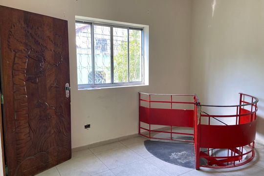 Sala de casa à venda com 3 quartos, 185m² em Butantã, São Paulo