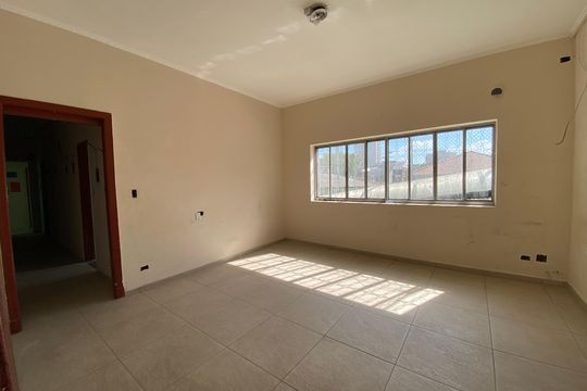 Casa à venda com 3 quartos, 185m² em Butantã, São Paulo