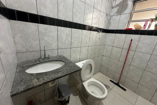 Banheiro de casa à venda com 2 quartos, 125m² em Chácara do Solar Ii (fazendinha), Santana de Parnaíba