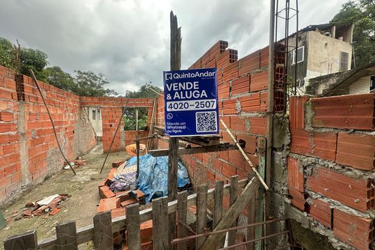 Fachada de casa à venda com 2 quartos, 125m² em Chácara do Solar Ii (fazendinha), Santana de Parnaíba