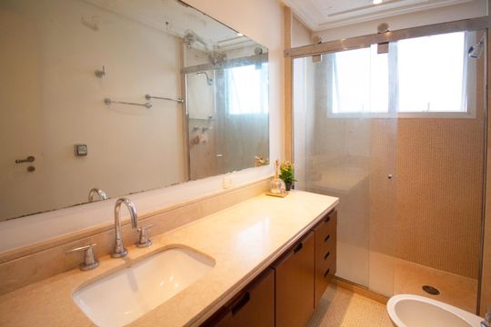 Apartamento à venda com 4 quartos, 300m² em Paraíso, São Paulo