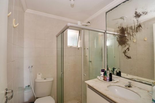Suíte  de apartamento para alugar com 2 quartos, 73m² em Jardim Armação, Salvador