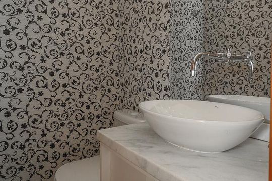 Banheiro de apartamento para alugar com 2 quartos, 80m² em Jardim Europa, Porto Alegre