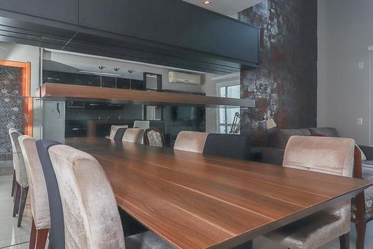 Sala de apartamento para alugar com 2 quartos, 80m² em Jardim Europa, Porto Alegre