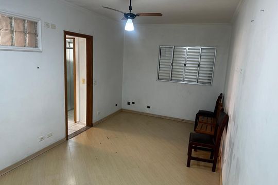Quarto de casa para alugar com 1 quarto, 40m² em Vila Paulista, São Paulo