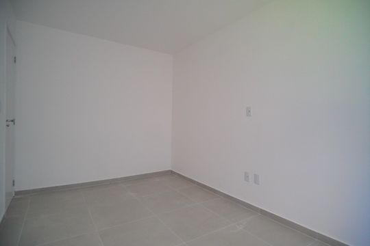 Quarto 1 de casa à venda com 3 quartos, 57m² em Loteamento Parque Recreio, São Leopoldo