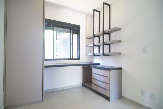 Quarto 1 de casa à venda com 3 quartos, 58m² em Loteamento Parque Recreio, São Leopoldo