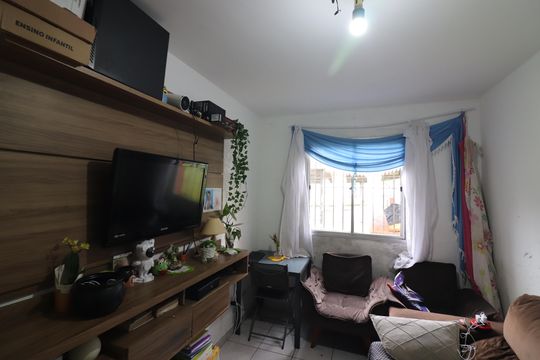Sala  de apartamento à venda com 2 quartos, 56m² em Santa Terezinha, São Bernardo do Campo