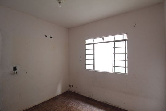 Quarto de casa à venda com 1 quarto, 35m² em Jardim Leblon, Belo Horizonte