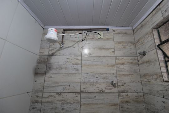 Banheiro Social de casa à venda com 1 quarto, 35m² em Jardim Leblon, Belo Horizonte