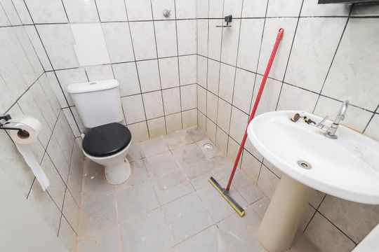 Banheiro de casa à venda com 1 quarto, 98m² em Parque Paulistano, São Paulo