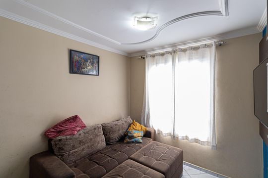 Sala de apartamento para alugar com 2 quartos, 49m² em Jardim Danfer, São Paulo