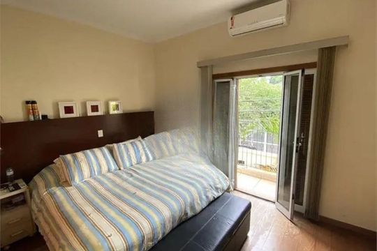 Foto 07 de casa para alugar com 3 quartos, 223m² em Vila Madalena, São Paulo