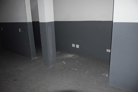Garagem de casa para alugar com 3 quartos, 60m² em Jardim Sao Judas Tadeu, Embu das Artes