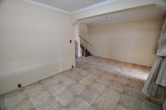 Sala de casa à venda com 3 quartos, 93m² em Vila Iapi, Campinas