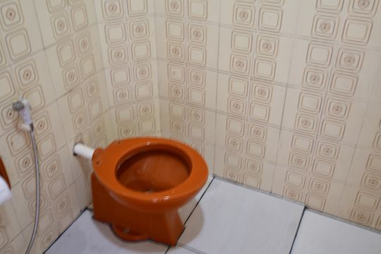 Banheiro de serviço de casa à venda com 3 quartos, 93m² em Vila Iapi, Campinas