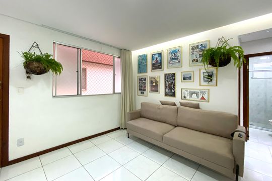 Sala de apartamento à venda com 2 quartos, 82m² em Pompéia, Belo Horizonte