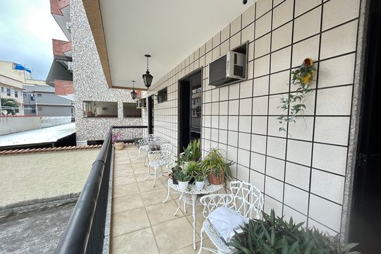 Varanda  de apartamento à venda com 2 quartos, 93m² em Vila Valqueire, Rio de Janeiro