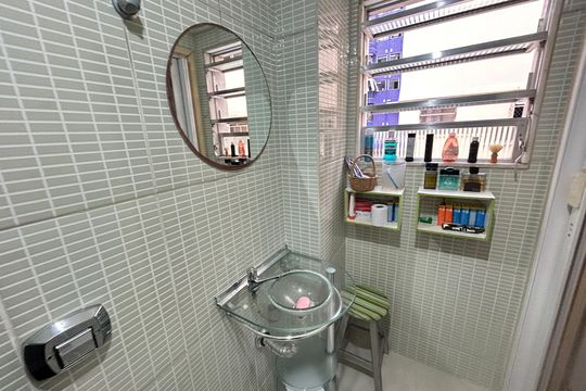 Banheiro da Suíte de apartamento à venda com 2 quartos, 93m² em Vila Valqueire, Rio de Janeiro