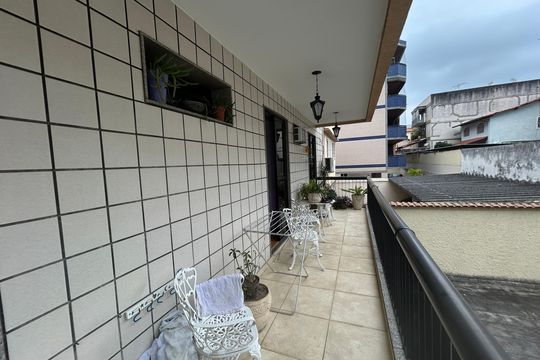 Varanda  de apartamento à venda com 2 quartos, 93m² em Vila Valqueire, Rio de Janeiro