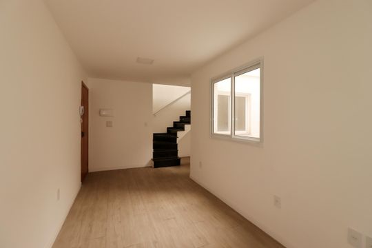Sala de apartamento à venda com 2 quartos, 90m² em Parque das Nações, Santo André