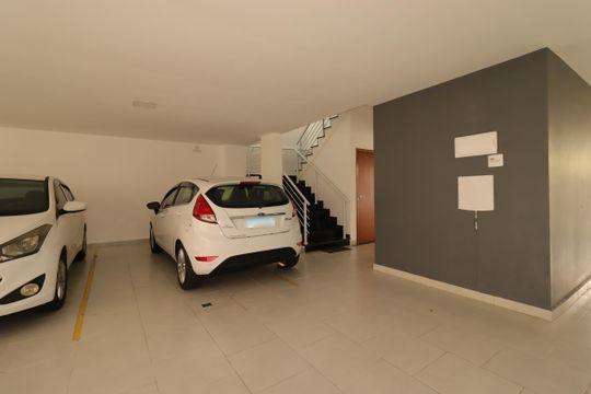 Garagem de apartamento à venda com 2 quartos, 90m² em Parque das Nações, Santo André