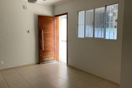 Casa de Condomínio à venda com 2 quartos, 59m² em Itaquera, São Paulo