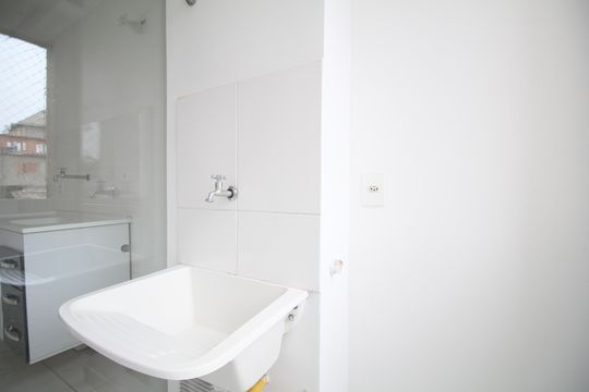 Área de Serviço de apartamento para alugar com 2 quartos, 49m² em Jardim Umarizal, São Paulo