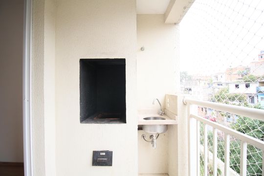 Varanda sala de apartamento para alugar com 2 quartos, 49m² em Jardim Umarizal, São Paulo