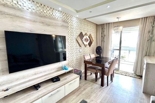 Apartamento à venda com 3 quartos, 76m² em Vila Barros, Guarulhos